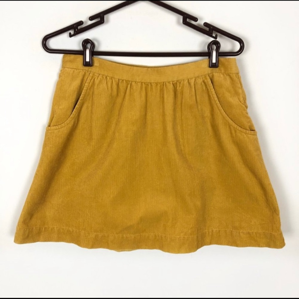 JCrew Factory Mustard Yellow Corduroy Skirt. 2. Pockets